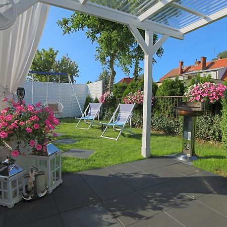 Sunset Apartments - Domek Z Ogrodem Grilem I Parkingiem! Свіноуйсьце Екстер'єр фото