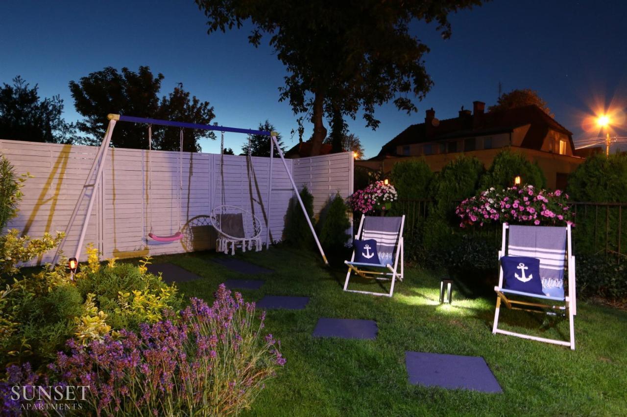 Sunset Apartments - Domek Z Ogrodem Grilem I Parkingiem! Свіноуйсьце Екстер'єр фото
